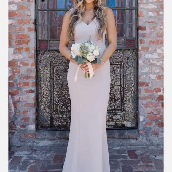 NWT Show Me Your MuMu Morgan Gown‎ Show Me The Ring Stretch Crepe - Picture 1 of 7